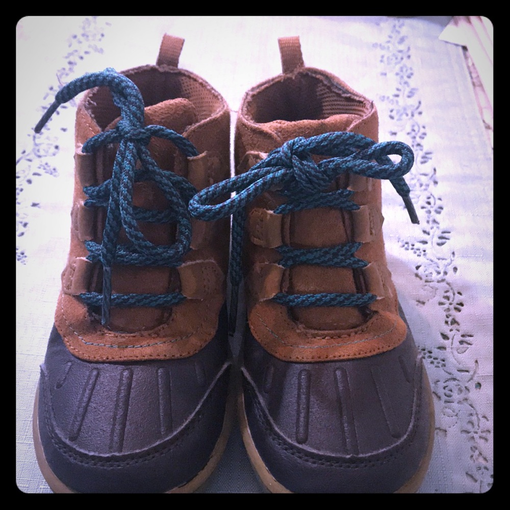 OshKosh Urban Casual Duck Boot (Toddler)